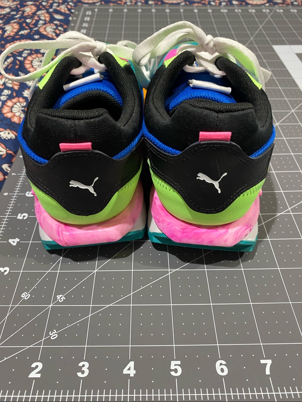 Puma Women’s size 9 Future Rider Vibrant Color Athletic Sneakers EUC - Picture 4 of 9